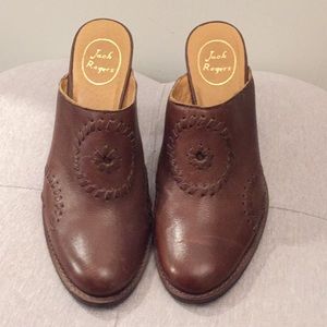 Jack Rogers brown leather mules / clogs